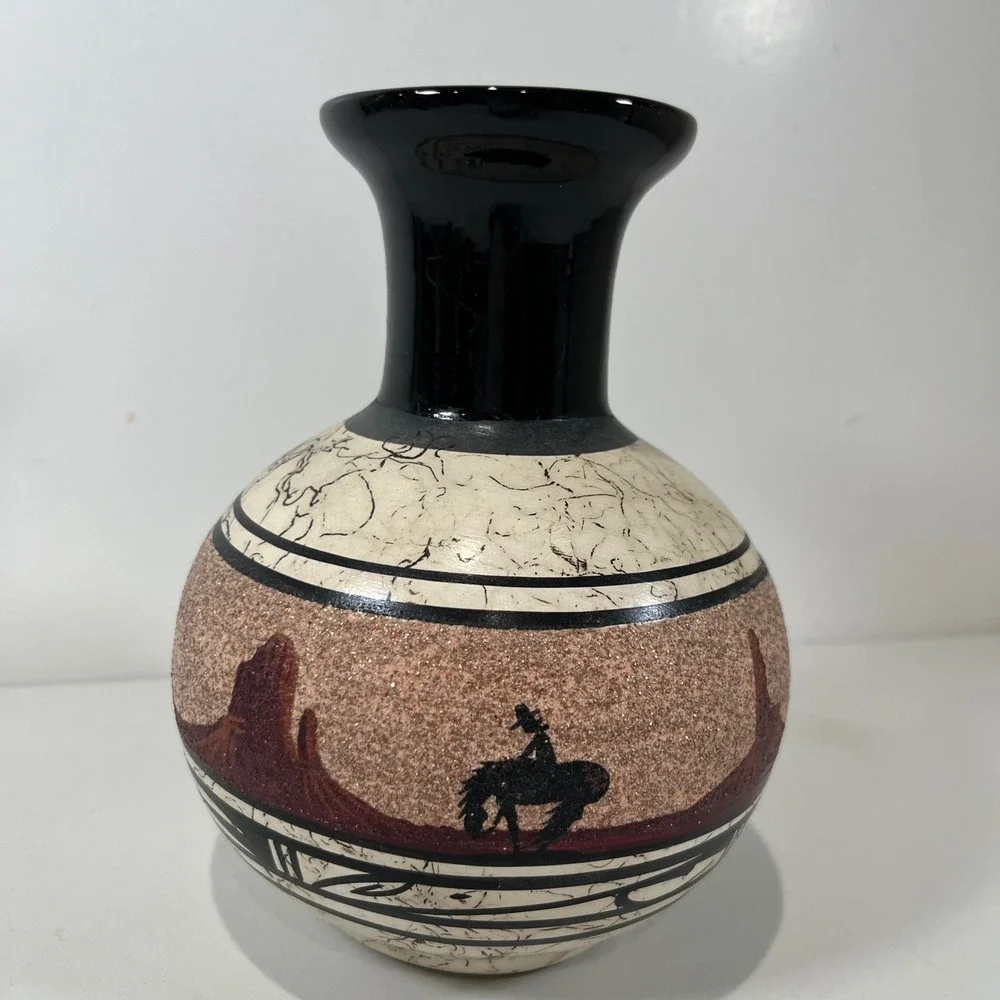 Vintage Navajo Pottery Vase Horsehair Desert Scene Southwestern Sand Native